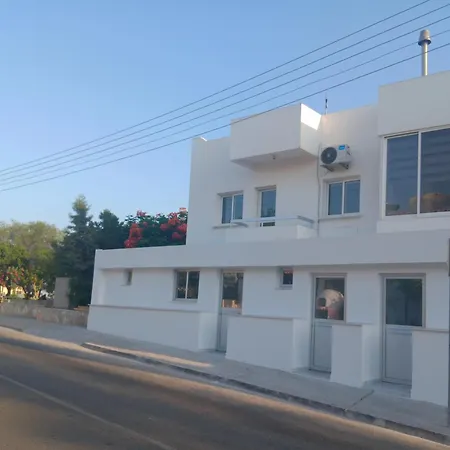 Polianapa Nest * Agia Napa