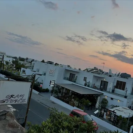 Διαμέρισμα Polianapa Nest