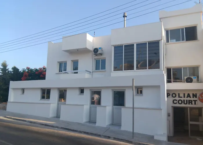 Polianapa Nest Appartement *